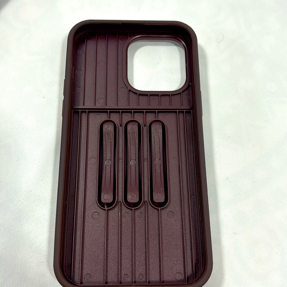 NIB Royal Burgundy, apogee case for iPhone 14 Pro Maxโโโโโโโโโโ - Picture 3 of 6